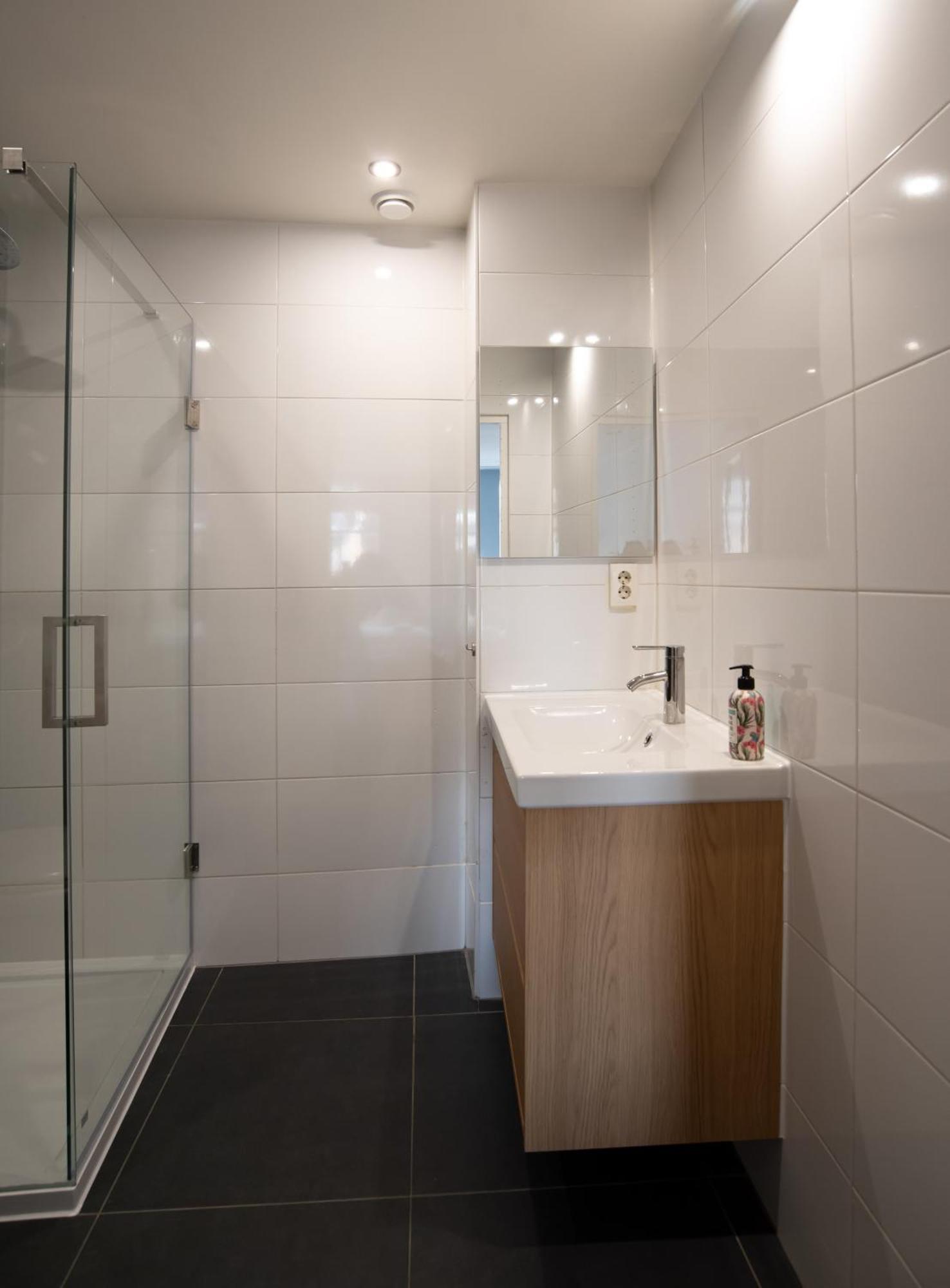 Six Boutique Hotel Haarlem Kamer foto