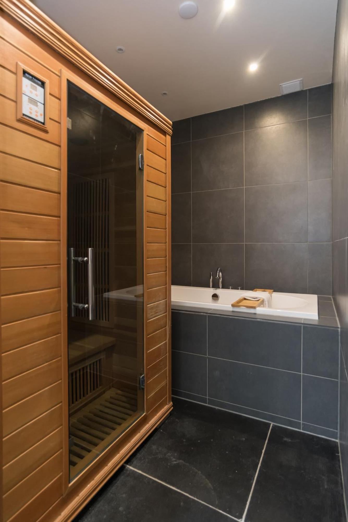 Six Boutique Hotel Haarlem Buitenkant foto